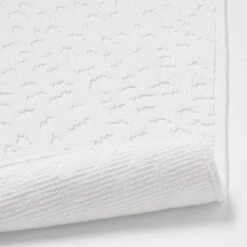 20"x32" Snow Leopard Bath Mat White - Threshold™ -Threshold Shop GUEST 061081fd 83d9 4466 b62d ad837060f183