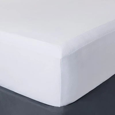 White Solid Box Spring Cover (Queen) - Threshold™ 3 White Solid Box Spring Cover (Queen) - Threshold™