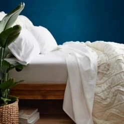 Performance Sheet Set (California King) White 400 Thread Count - Threshold™ -Threshold Shop GUEST 9649b04f f3d6 49d9 be6c 44fcf8b73ff5