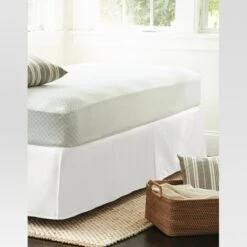 Wrinkle-Resistant Bed Skirt - Threshold